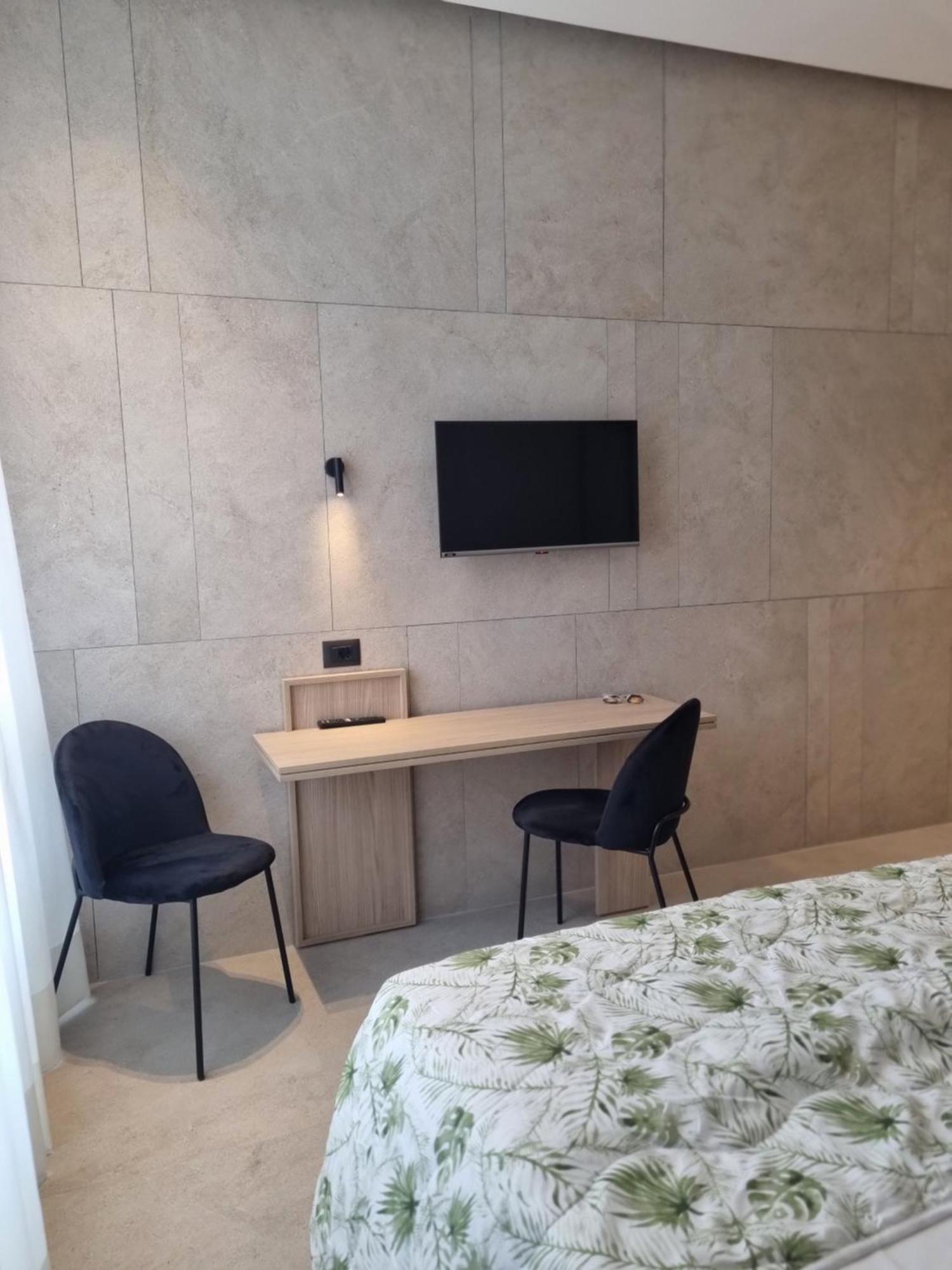 Grafea Apartment&rooms Appartamento Aeroporto di Catania Fontana Rossa